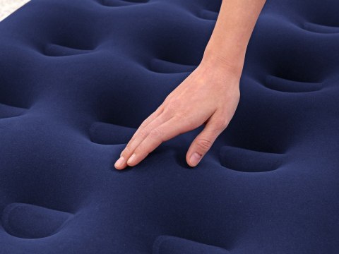 Bestway Materac kempingowy 1-os. 185x76cm - wbudowana pompka nożna 67223