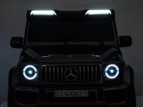Auto na akumulator Mercedes G klasa 63 AMG 4x4 Panel Radio 2osoby PA0309