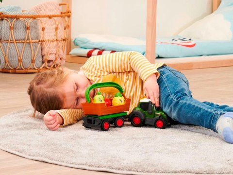 Traktor z przyczepą zdejmowaną Koszyk i 3 owoce - gra i świeci 12m+ ZA6182
