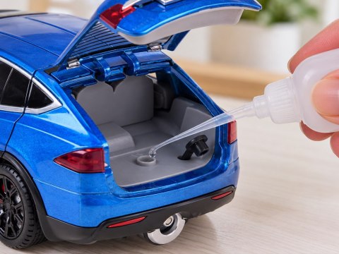 Autko Tesla Model X RC 1:22 metalowy samochód na pilota LED dym RC0772