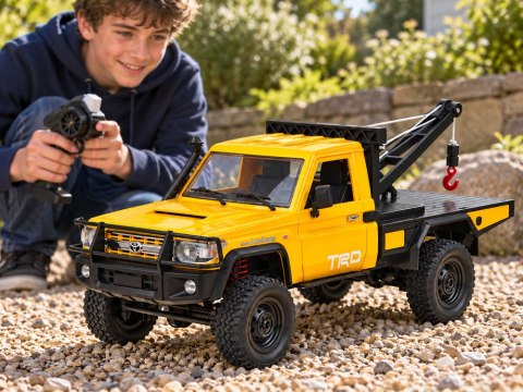 Samochód zdalnie sterowany Toyota Land Cruiser 1:12 4×4 Wyciągarka RC0766