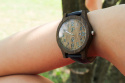 Zegarek drewniany Classic czarny dąb niebieski