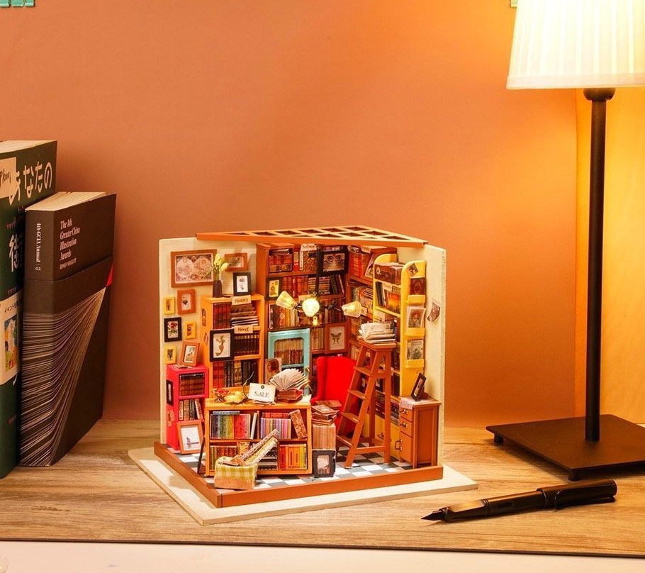 puzzle-3d-mini-domek-biblioteka-robotime-3 puzzle-3d-mini-domek-biblioteka-robotime-3