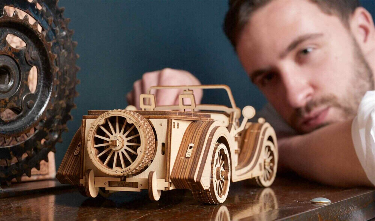 Puzzle-3D-drewniane-model-auto-samochod-pojazd-Ugears-8
