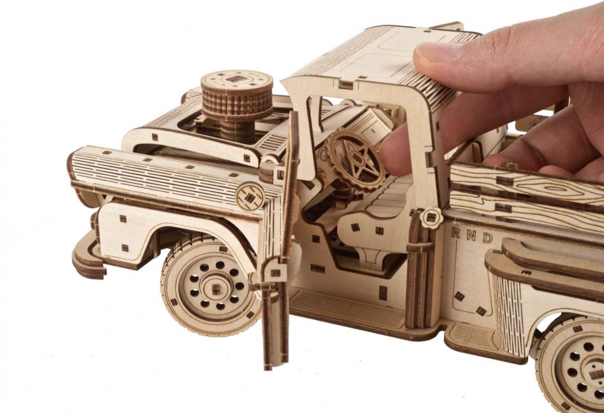puzzle-3d-ugears-pickup-model-3
