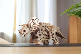Puzzle 3D Dinozaur Triceratops Ugears drewniany