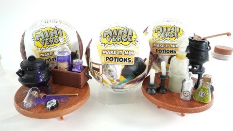 MGA's Miniverse: Make it Mini Lord of the Rings in PDQ