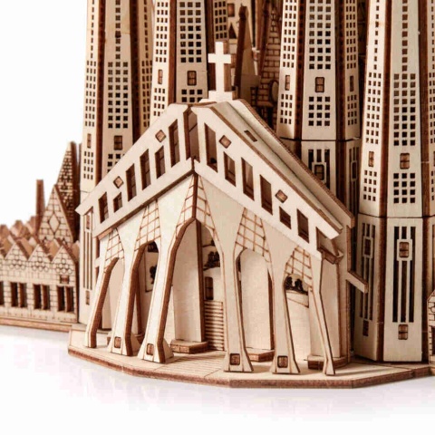 Puzzle 3D Sagrada Família Little Story