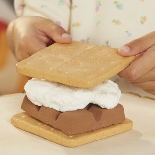 Little Tikes: Creative Chefs S'mores Kit