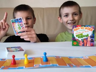 Alexander Kieszonkowa gra planszowa Quiz Ręka do góry! Zgadnij co to za Superbohater GR0810